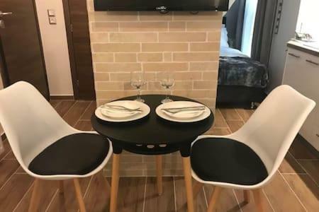 Cozy Studio 50M From Sea Atena Exterior foto